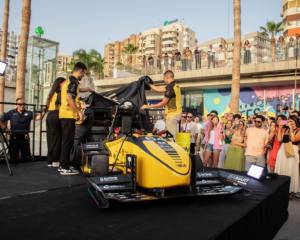 Ryme Worldwide ist bei der MA26RT-Präsentation von MART Formula Student anwesend.